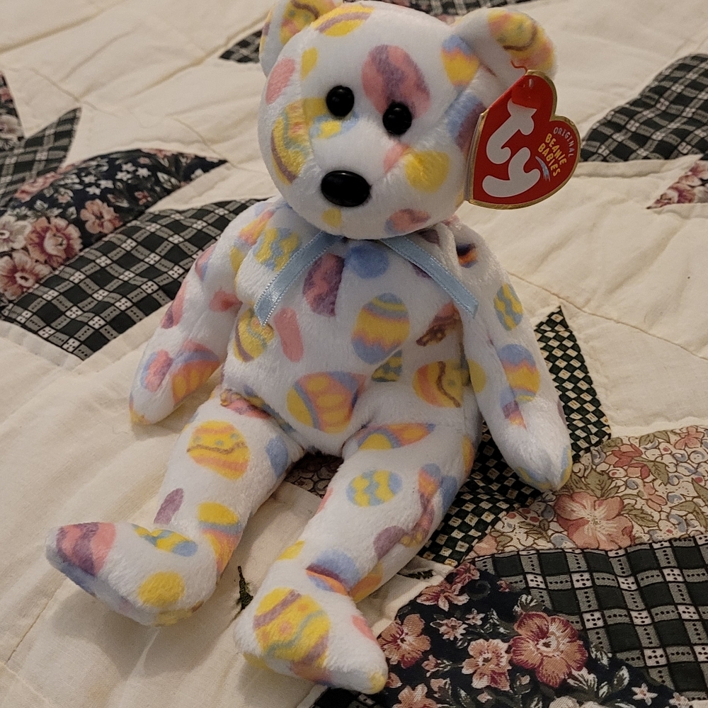 Eggs 2004 Beanie Baby